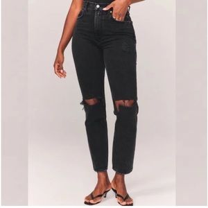 Abercrombie & Fitch Ultra High Rise 90s Straight Jeans